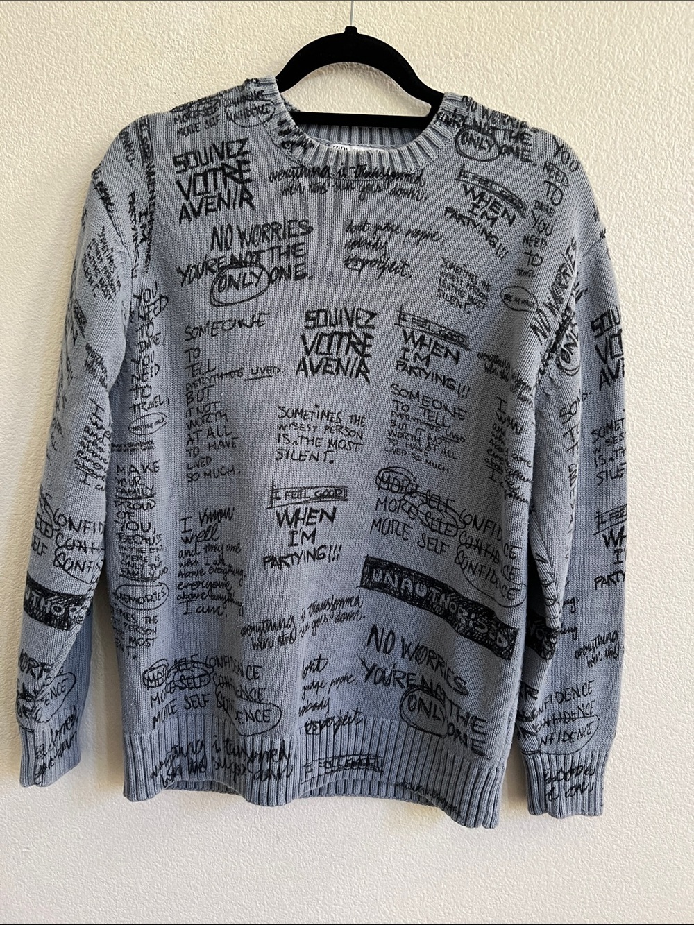 ZARA Cotton All-Over Text/Graffiti Print Crewneck Sweater Gray/Black Men's M